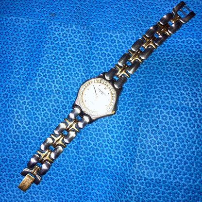 Laura Bacoccoli Milano Analog Quartz Women ラウラ・バコッコリ・ミラノ ローラバッコリーシェルコンビネーションwomen＆Menボーイ稼働中良品