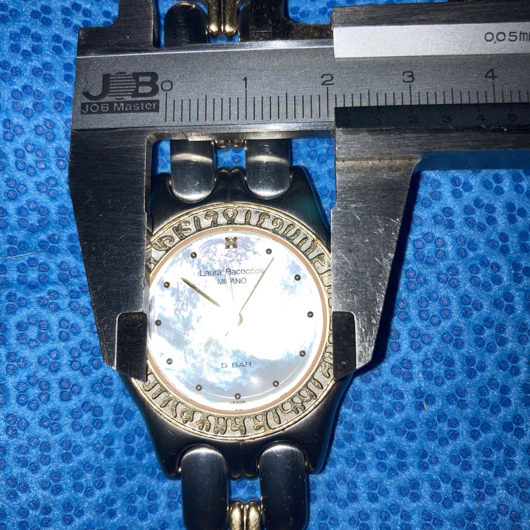 Laura Bacoccoli Milano Analog Quartz Women ラウラ・バコッコリ・ミラノ ローラバッコリーシェルコンビネーションwomen＆Menボーイ稼働中良品