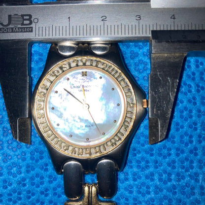 Laura Bacoccoli Milano Analog Quartz Women ラウラ・バコッコリ・ミラノ ローラバッコリーシェルコンビネーションwomen＆Menボーイ稼働中良品
