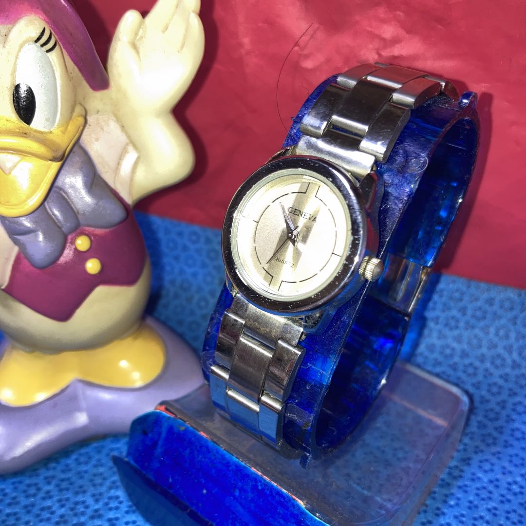 GENEVA Analog Quartz Women ジュネーブ アンティーク アナログwatch シルバーwomen通電確17㎝