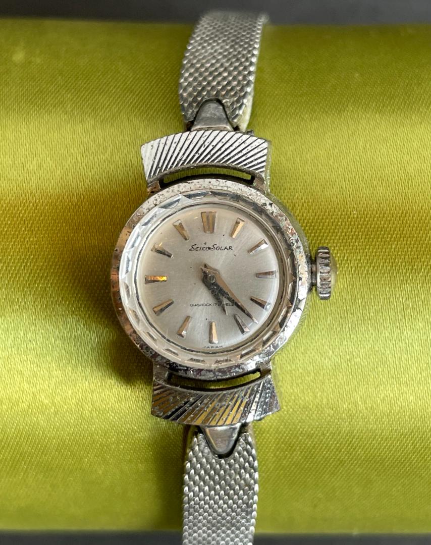 Seiko 10-5170 Analog Mechanical (Manual) Women