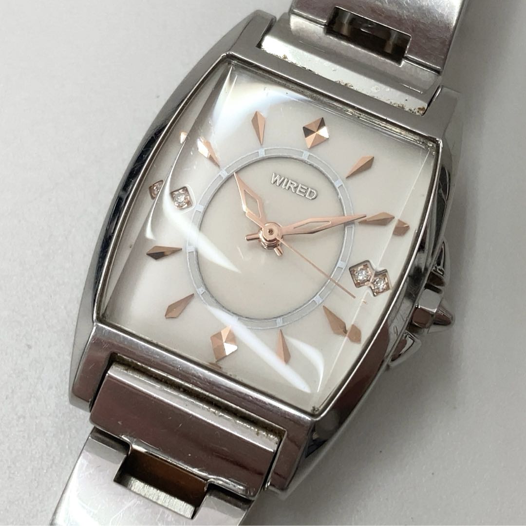 Seiko wired 1N01-0MD0 Analog Quartz Women