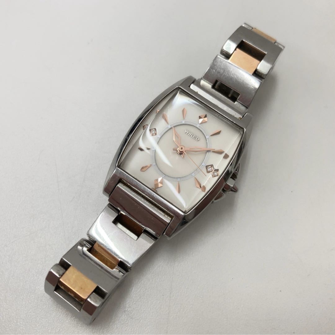Seiko wired 1N01-0MD0 Analog Quartz Women