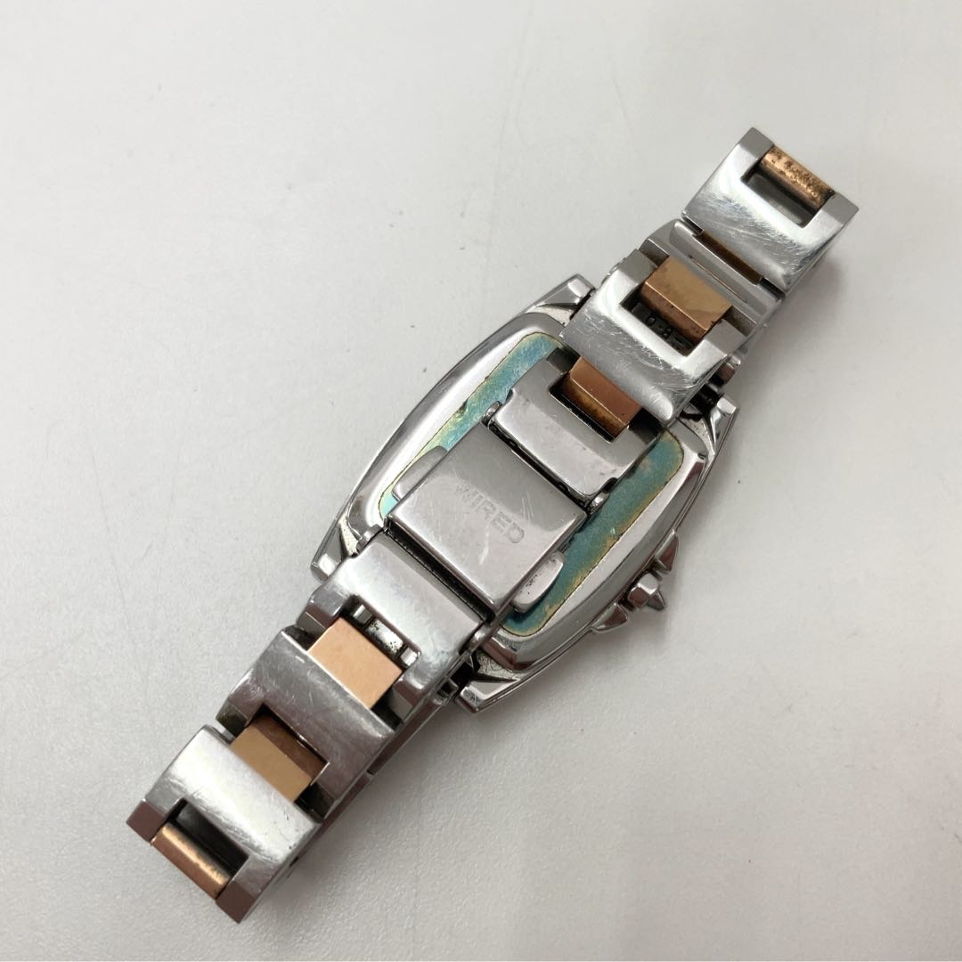 Seiko wired 1N01-0MD0 Analog Quartz Women