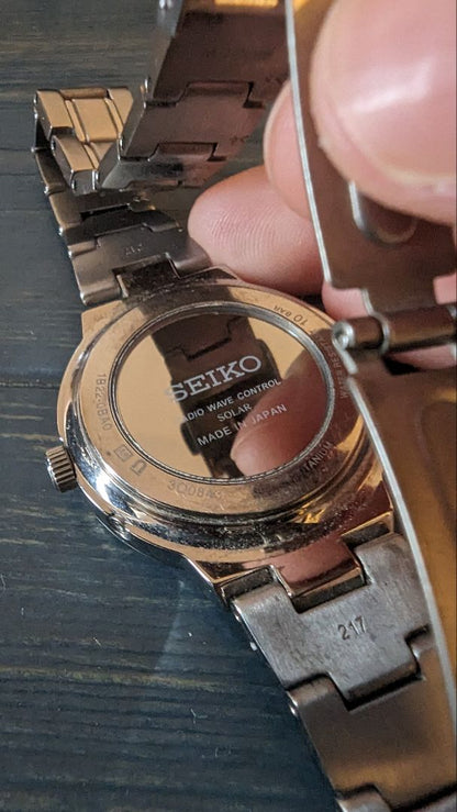 Seiko Spirit SSDY007 Analog Solar Women