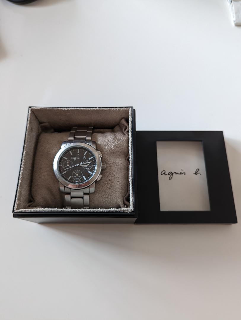 Agnes B. Analog Quartz Men