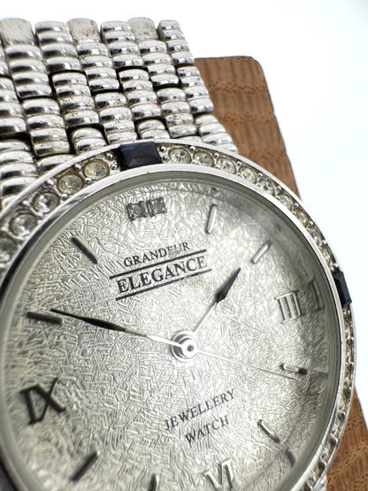 Elegance Analog Quartz Women Grandeur Watch