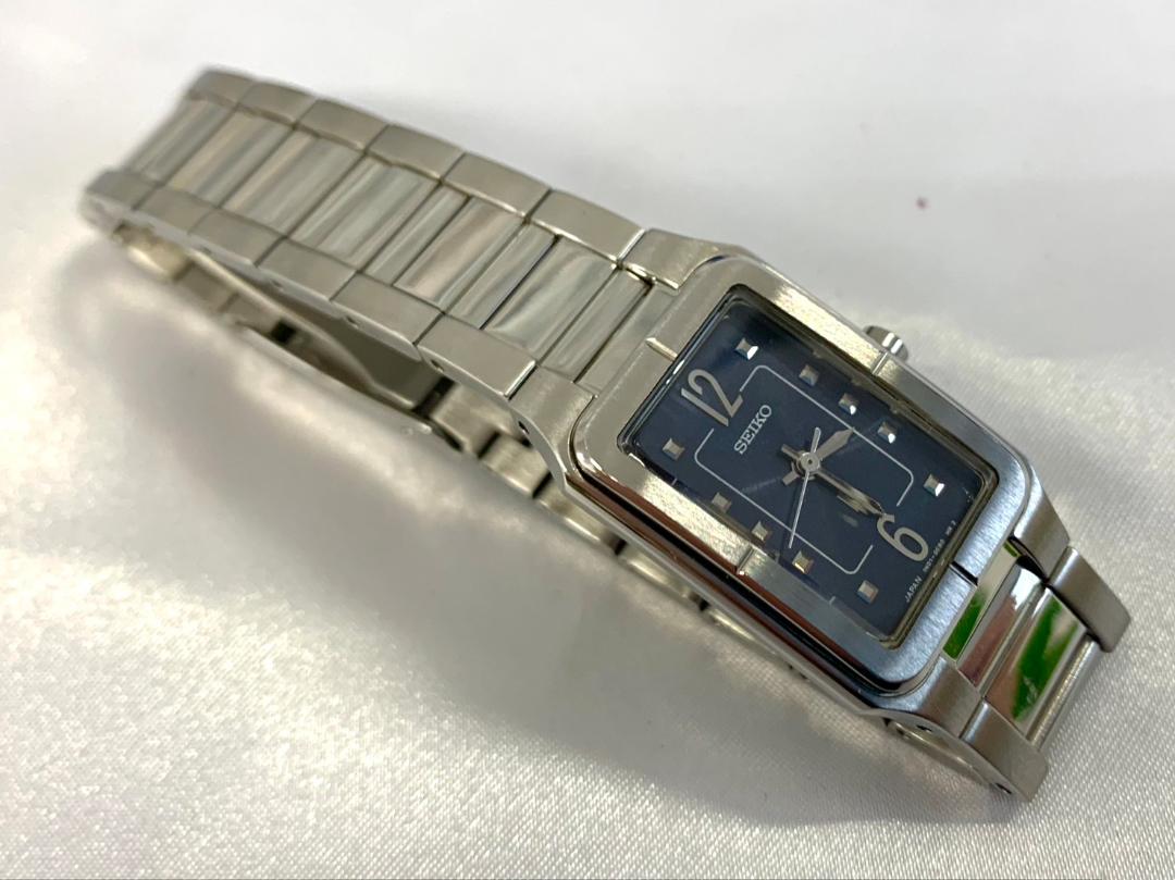 Seiko Lk/lukia Analog Quartz Women