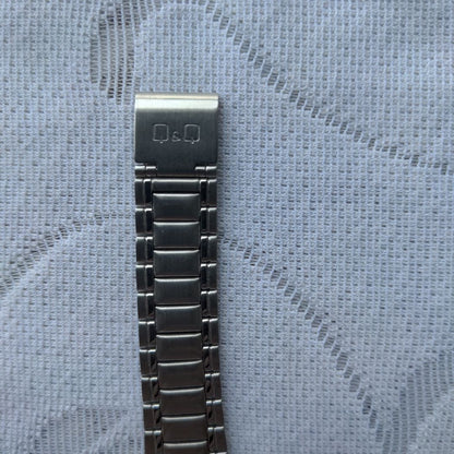 Citizen Q&q Analog Quartz Men