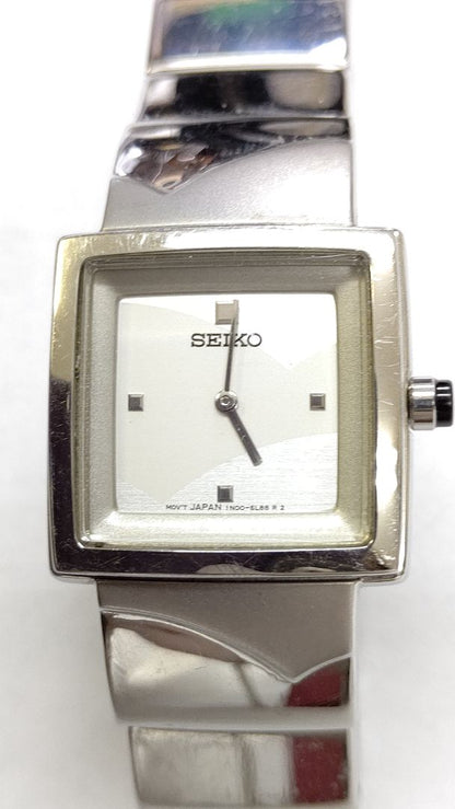 Seiko 1N00-6S10 Analog Quartz Women
