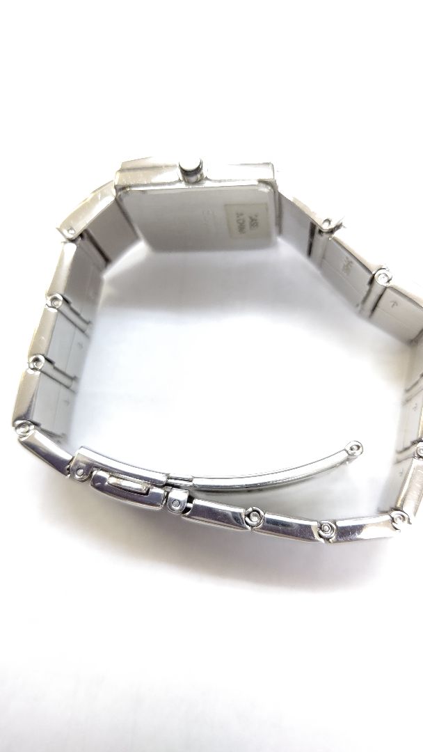 Seiko 1N00-6S10 Analog Quartz Women