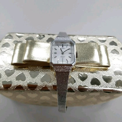 Seiko 1140-3170 Analog Mechanical (Manual) Women