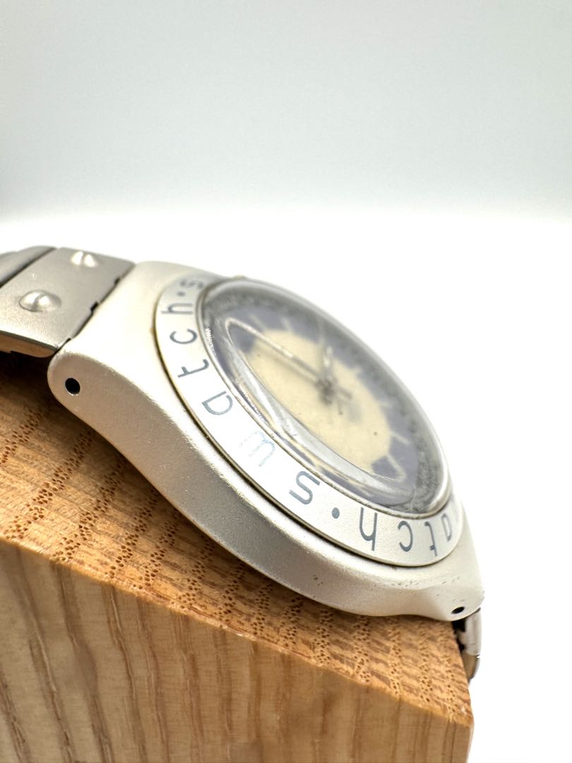 Swatch Irony V8 Analog Quartz Men Vintage Wristwatch 37Mm – Untested, Parts Or Repair