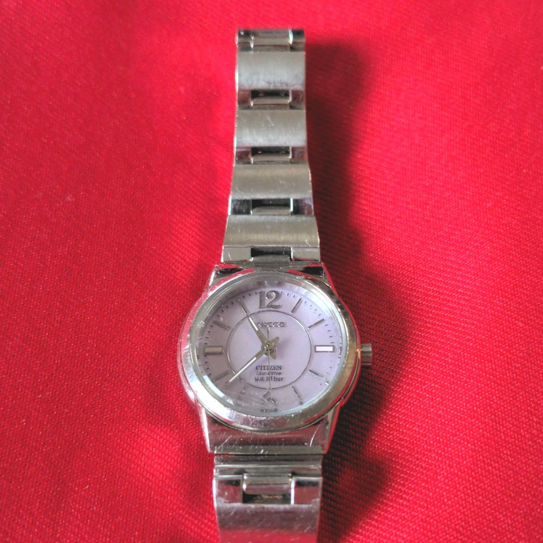 Citizen wicca Analog Solar Women