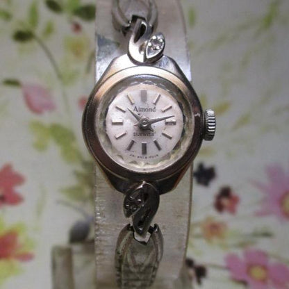 Orient Analog Mechanical (Manual) Women