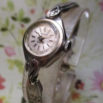 Orient Analog Mechanical (Manual) Women