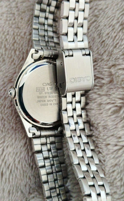 CASIO Analog Quartz Women