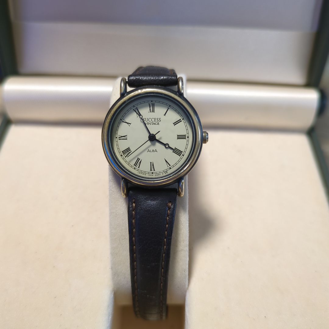 Seiko Alba Success SUCCESS V306-63B0 Analog Quartz Women