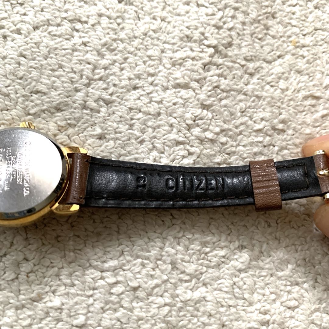 Citizen FREE WAY Analog Quartz Women