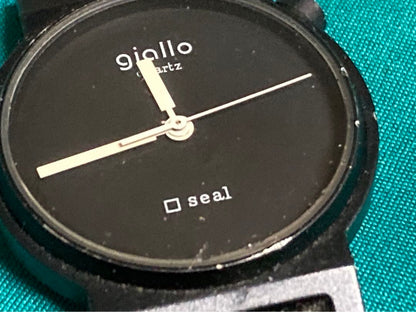 giallo Analog Quartz Men