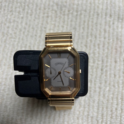 Vincent SJ-0018 Analog Quartz Men Men