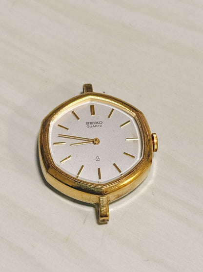 Analog Quartz Women