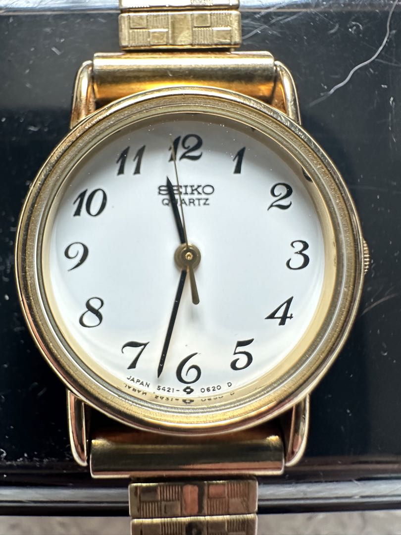 Seiko 5421-0120 Analog Quartz Women