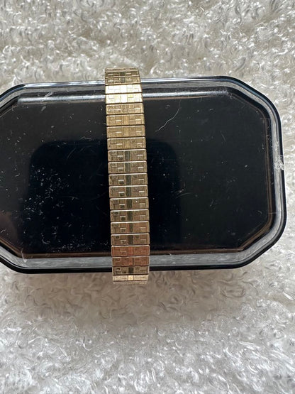 Seiko 5421-0120 Analog Quartz Women