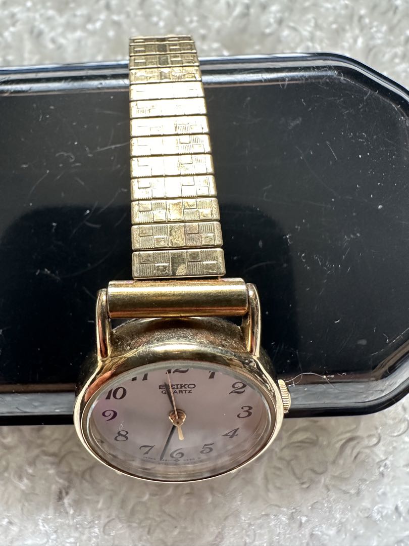 Seiko 5421-0120 Analog Quartz Women