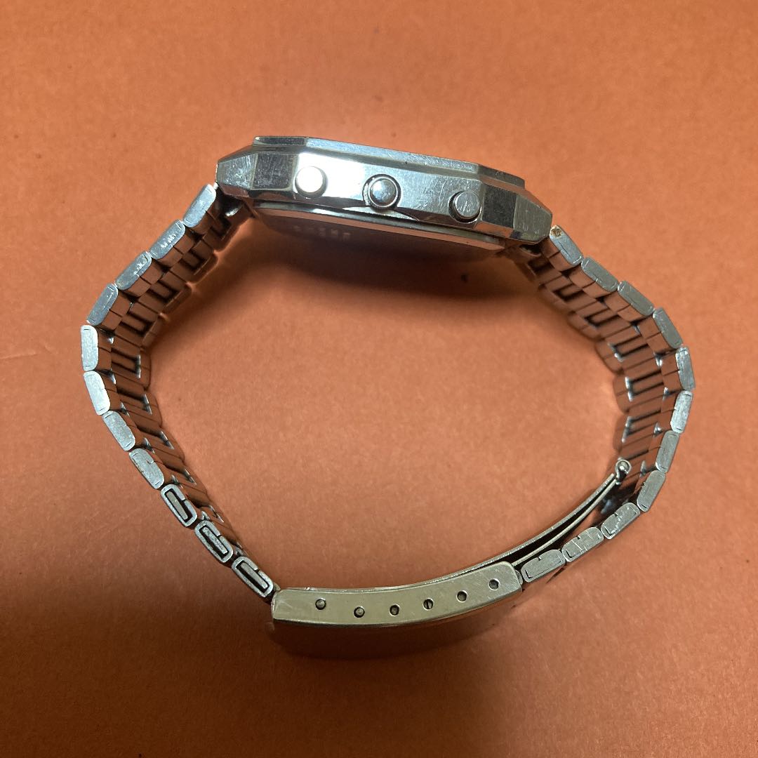 Seiko Alba Riki T950-5030 Analog Quartz Men