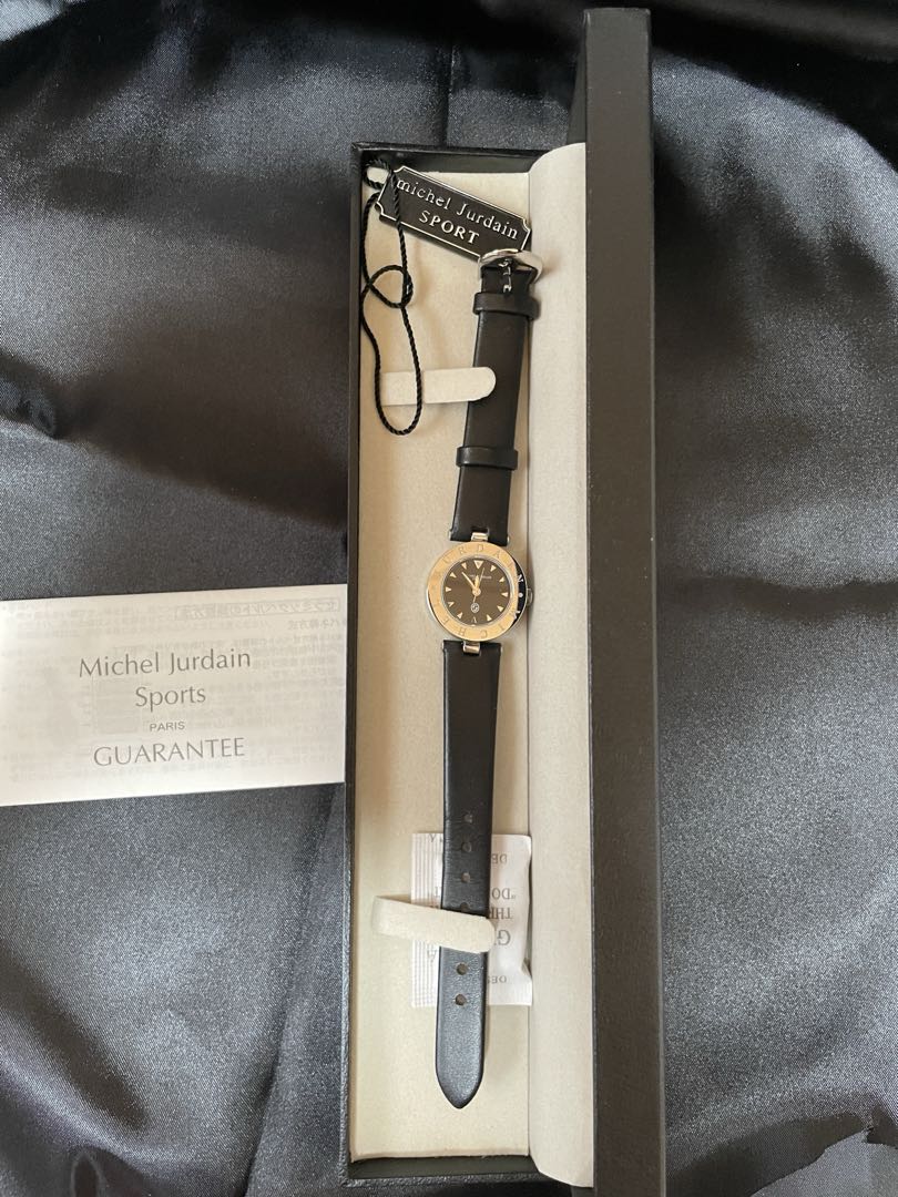 Analog Quartz Women