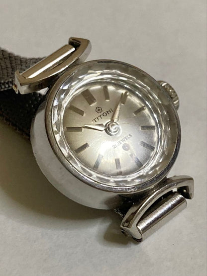 Titoni Analog Mechanical (Manual) Women