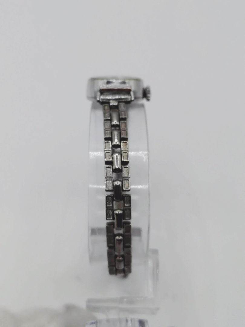 Analog Mechanical (Manual) Women Women Rado 21 Jewels Manual Winding Watch Silver Tone