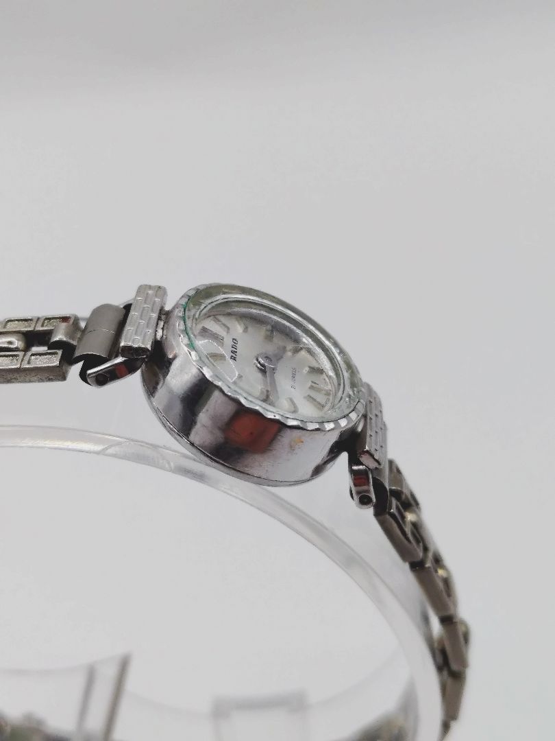 Analog Mechanical (Manual) Women Women Rado 21 Jewels Manual Winding Watch Silver Tone