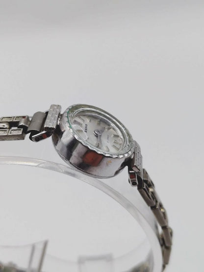 Analog Mechanical (Manual) Women Women Rado 21 Jewels Manual Winding Watch Silver Tone