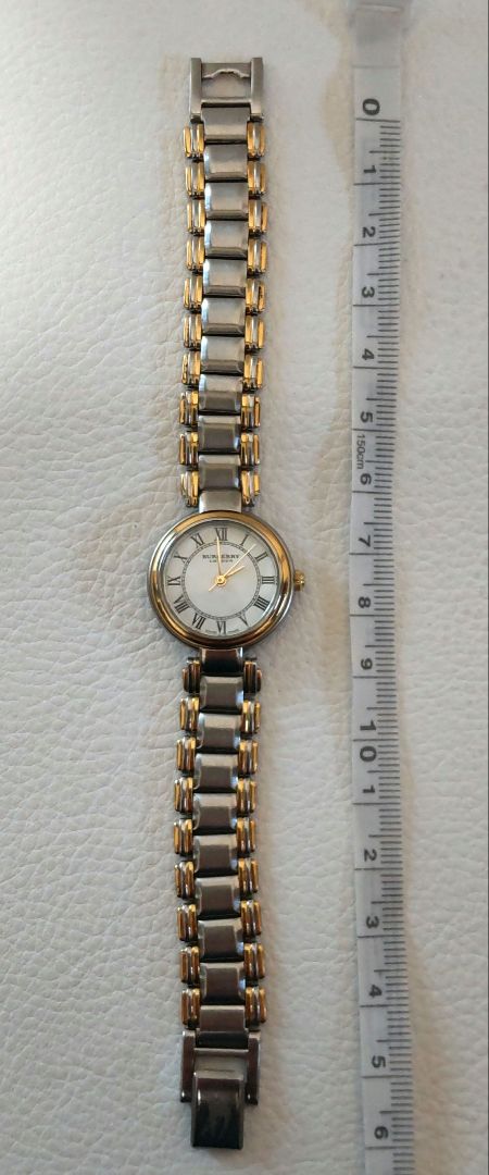 BURBERRY Analog Quartz Women