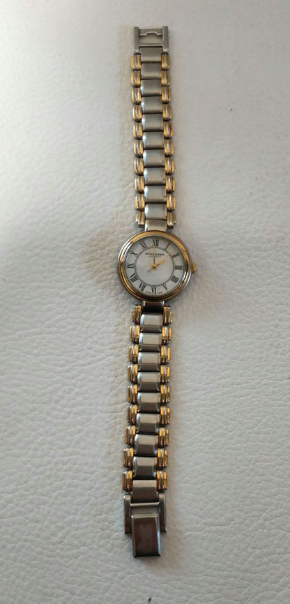 BURBERRY Analog Quartz Women