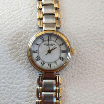 BURBERRY Analog Quartz Women