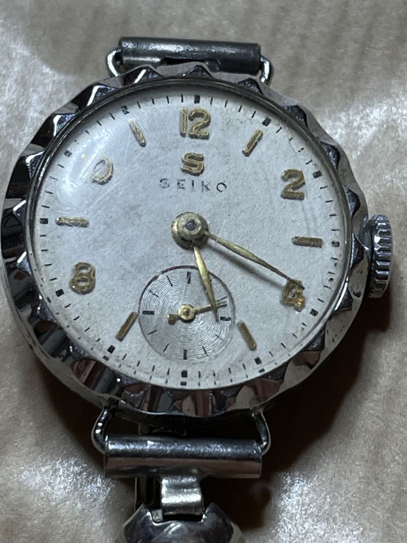 Seiko Analog Mechanical (Manual) Women