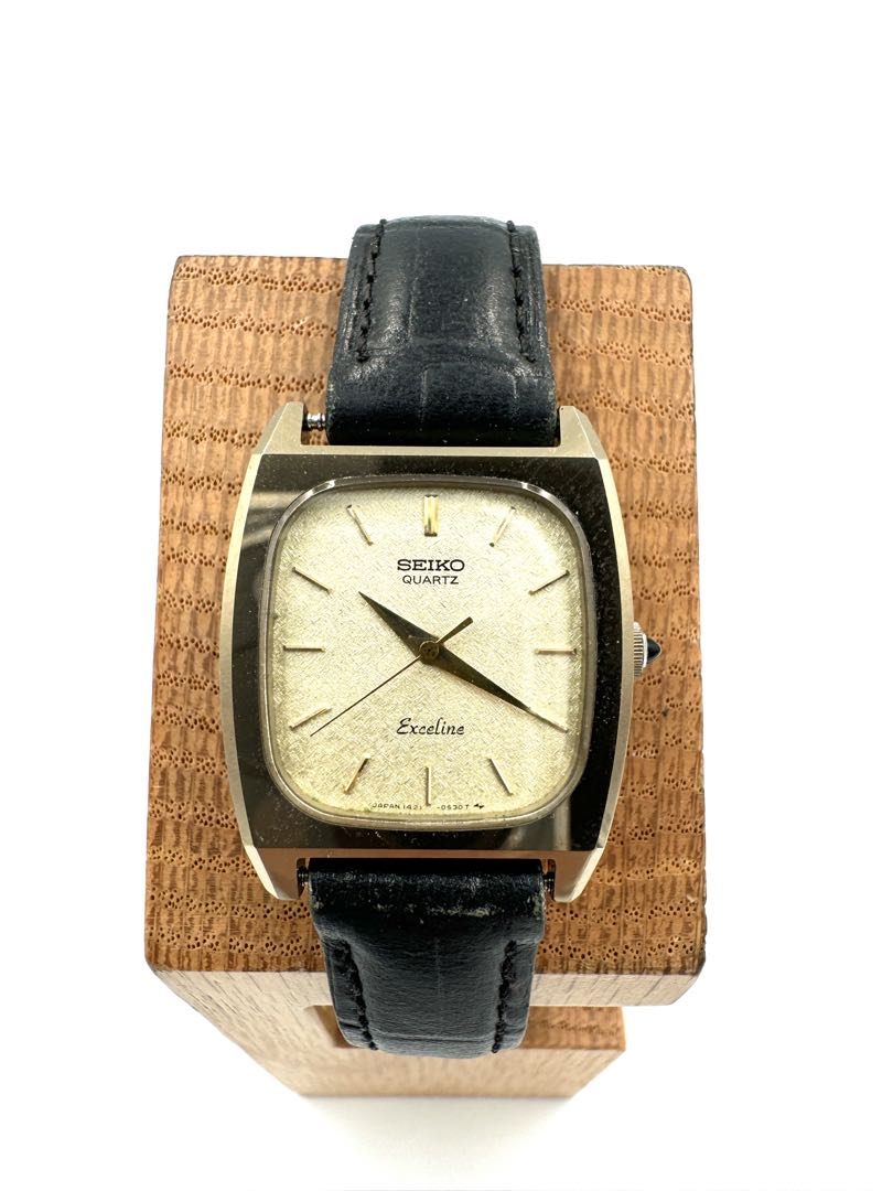 Seiko Excelline 1421-5300 Analog Quartz Women