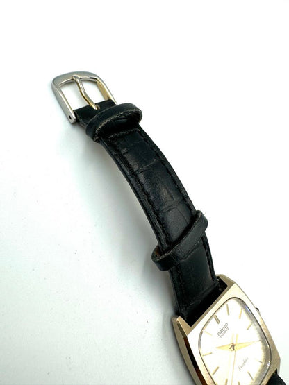 Seiko Excelline 1421-5300 Analog Quartz Women