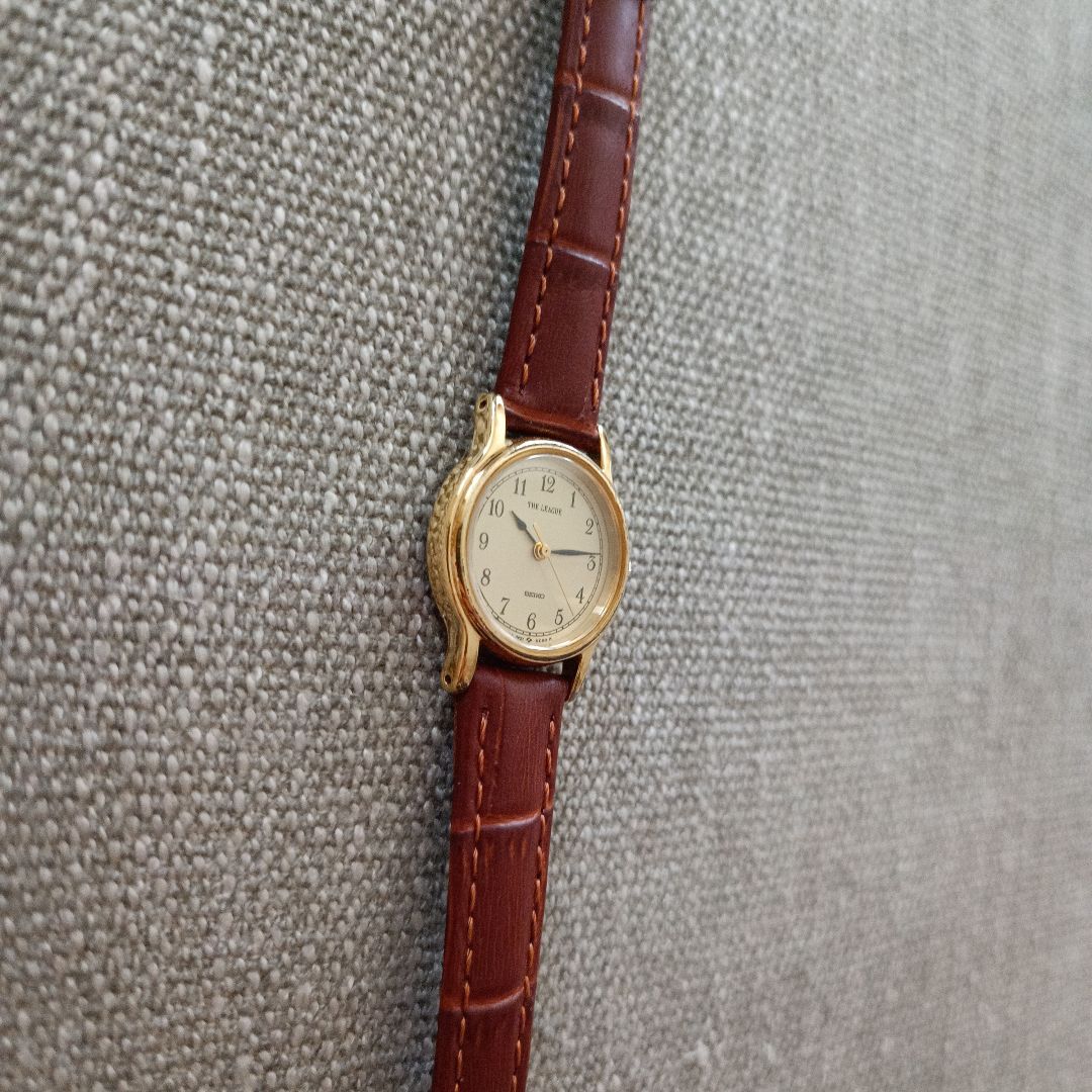 Seiko Analog Quartz Women