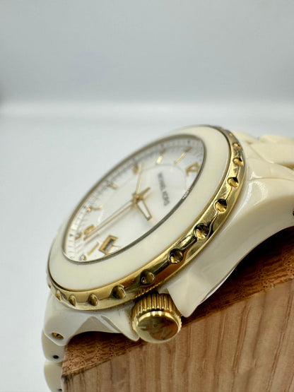 Michael Kors Analog Quartz Women Watch