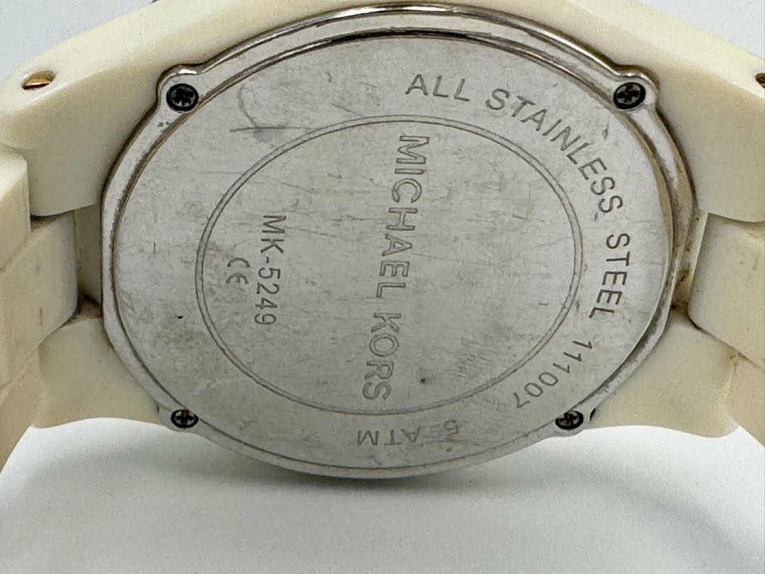 Michael Kors Analog Quartz Women Watch