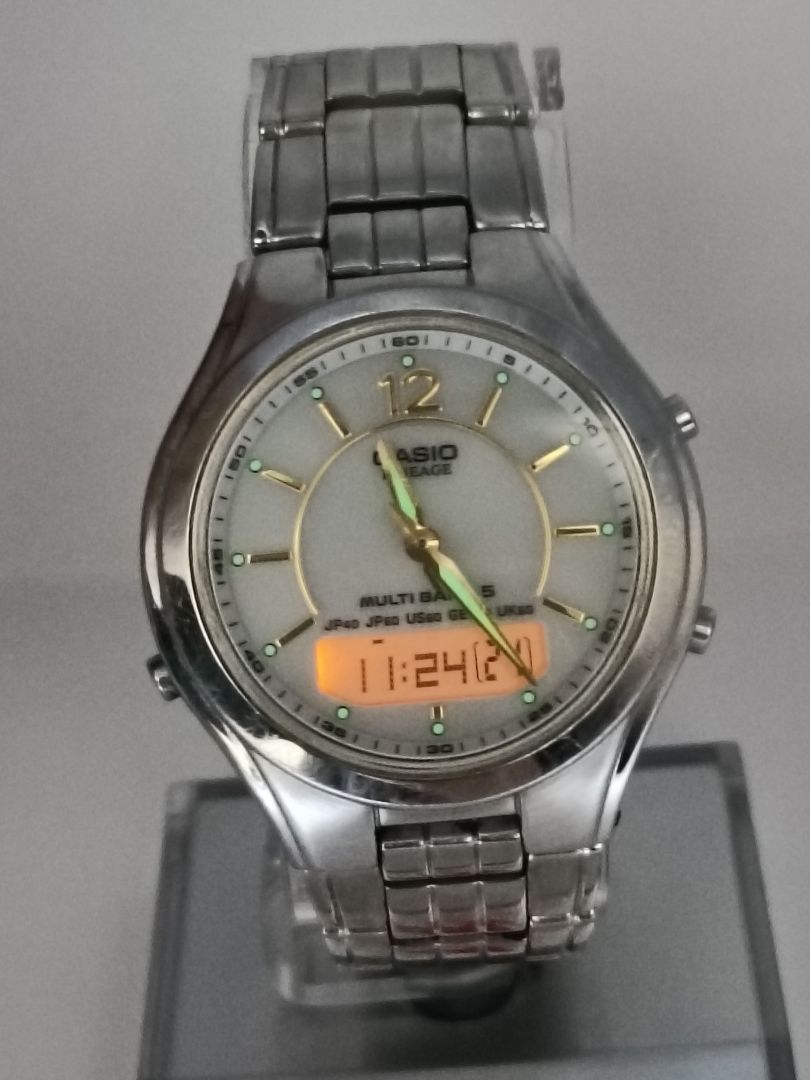 Casio Lineage LIW-011DJ-7AJF Digital Solar Men