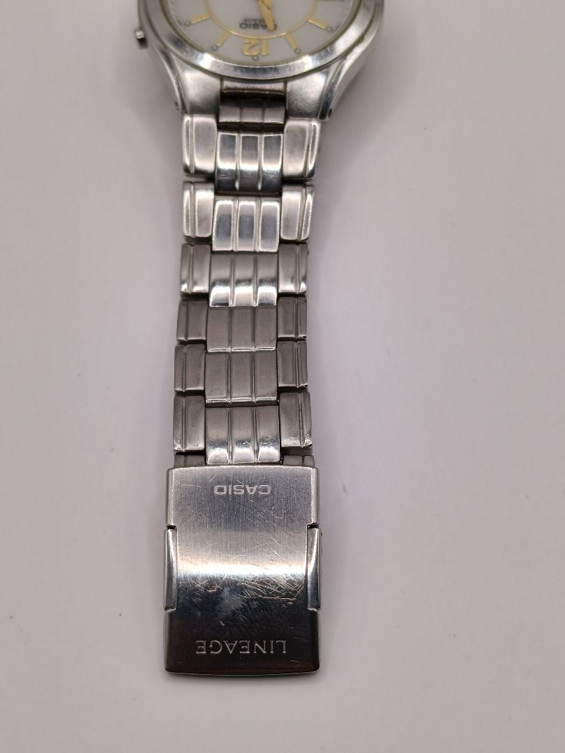 Casio Lineage LIW-011DJ-7AJF Digital Solar Men