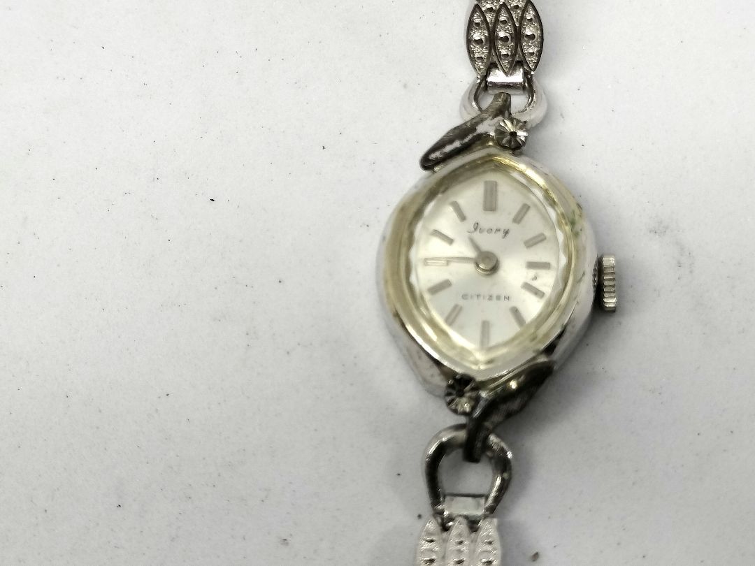 Citizen Analog Mechanical (Manual) Women