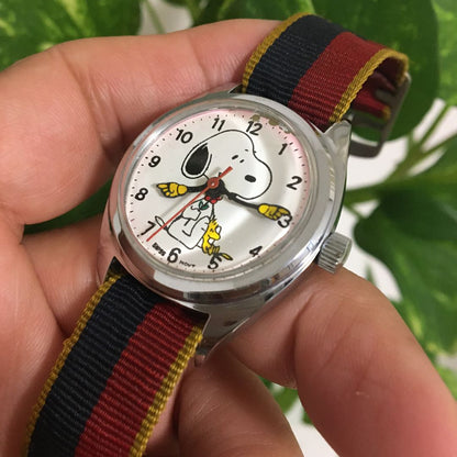 Snoopy PEANUTS SNOOPY Analog Mechanical (Manual) Women スヌーピー 希少 レトロ Watch （Manual Winding）