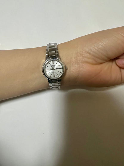 Analog Quartz Women