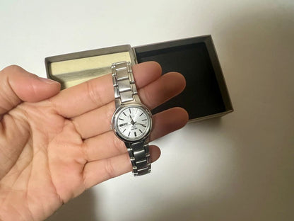 Analog Quartz Women